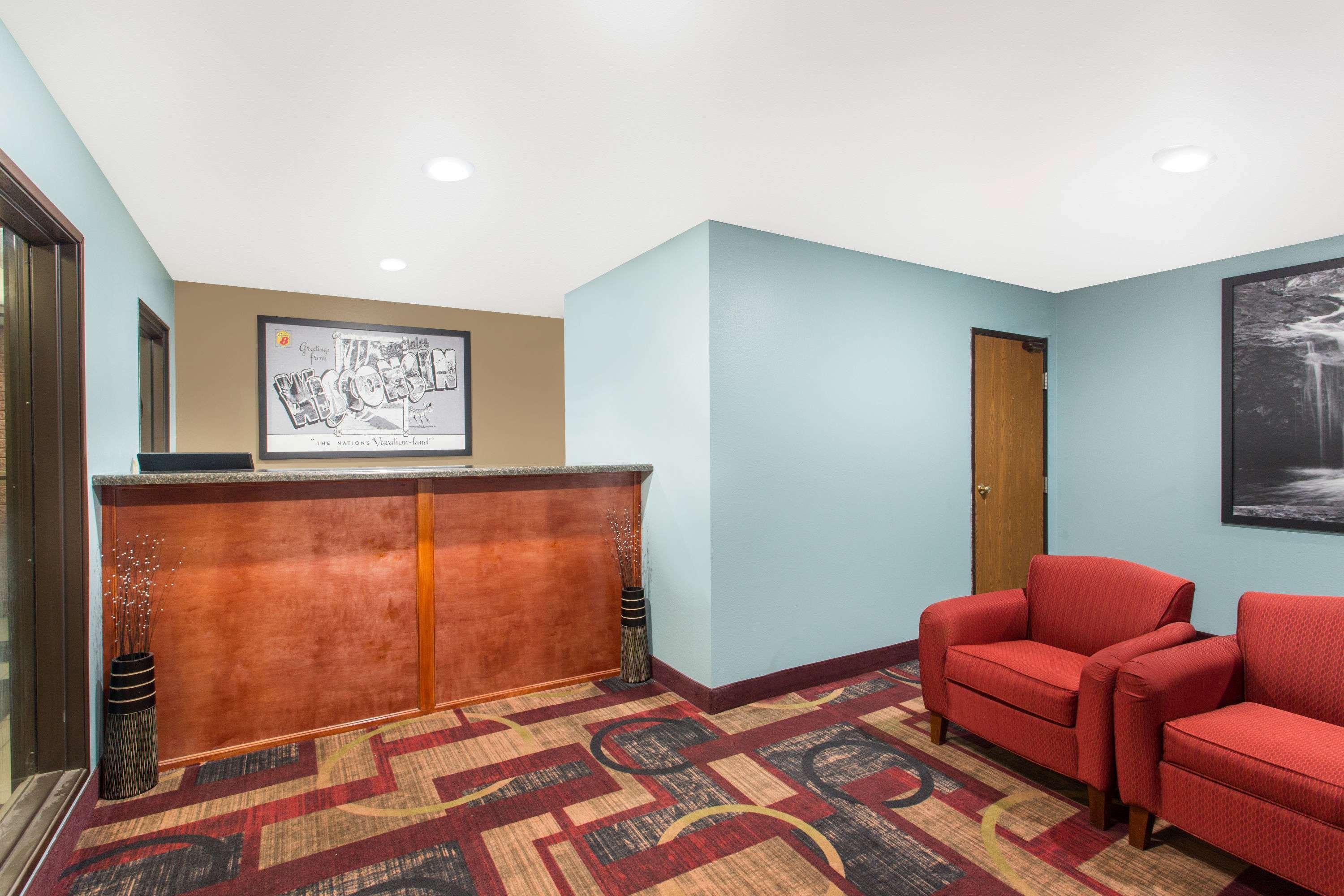 Motel Super 8 by Wyndham Eau Claire I-94 Extérieur photo